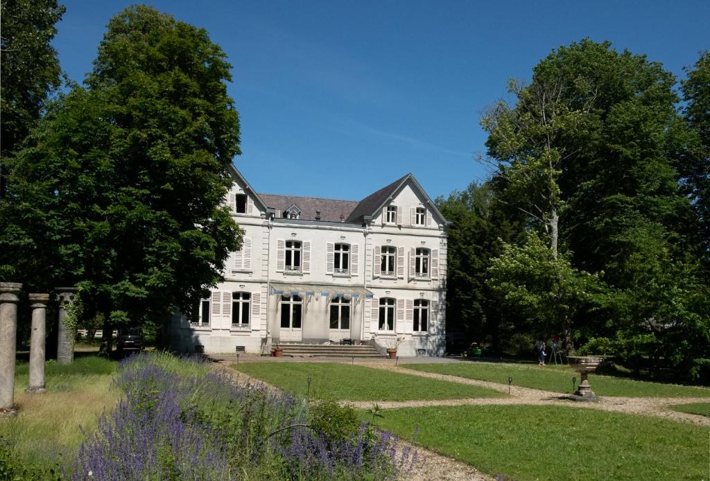STUDIO pour 2 PERSONNES à RASTEAU