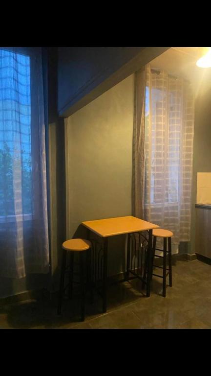 Appartement Studio pour voyageur 200 Chemin de la Madrague-Ville 13015 Marseille