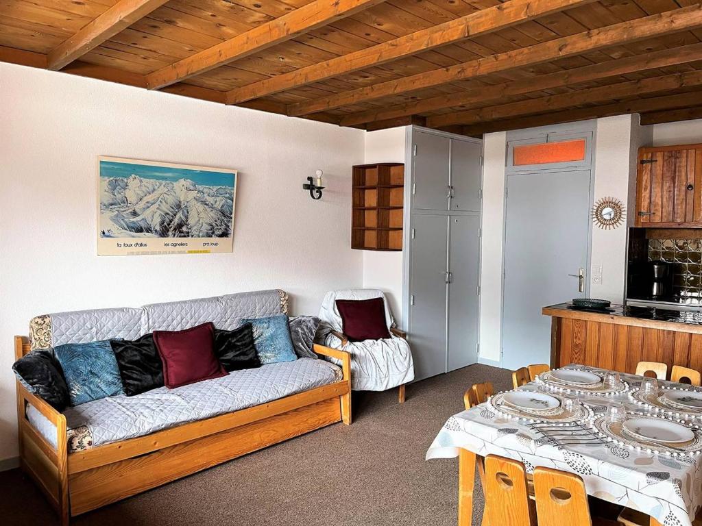 Appartement Studio Pra-Loup, 1 pièce, 4 personnes - FR-1-691-25 Immeuble LE PORTILLO N°64 04400 Uvernet-Fours