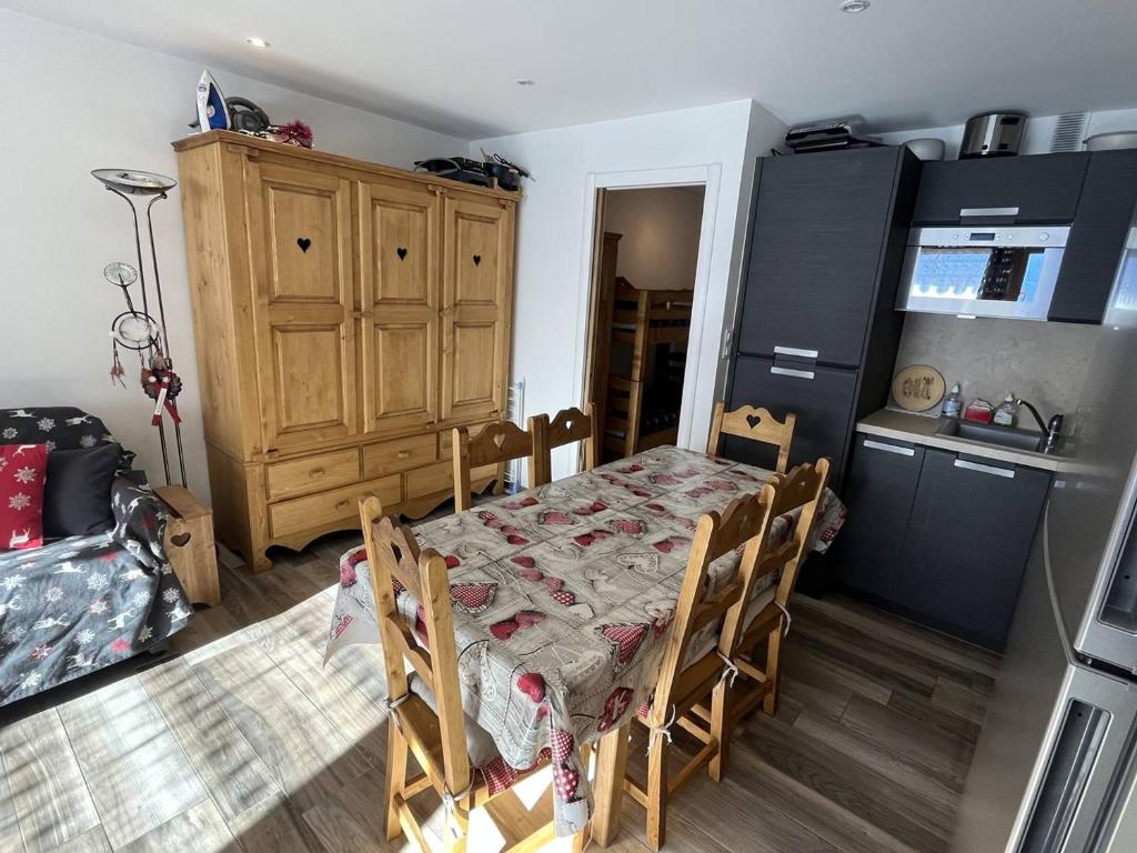 Studio Pra-Loup, 1 pièce, 4 personnes - FR-1-691-61 Immeuble Le Chamois n° 53, 04400 Uvernet-Fours