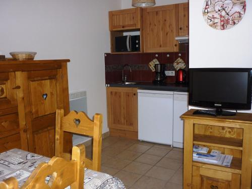 Studio Pralognan-la-Vanoise, 1 pièce, 2 personnes - FR-1-464-135