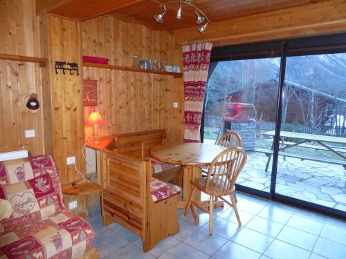 Studio Pralognan-la-Vanoise, 1 pièce, 4 personnes - FR-1-464-174