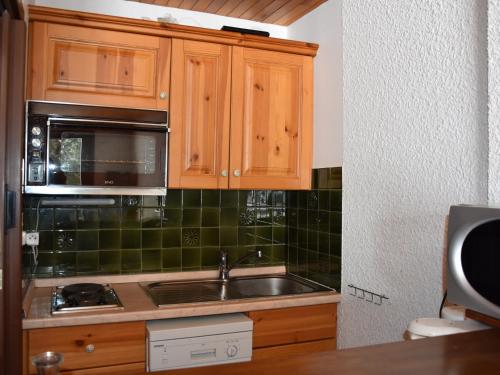 Studio Pralognan-la-Vanoise, 1 pièce, 4 personnes - FR-1-464-71