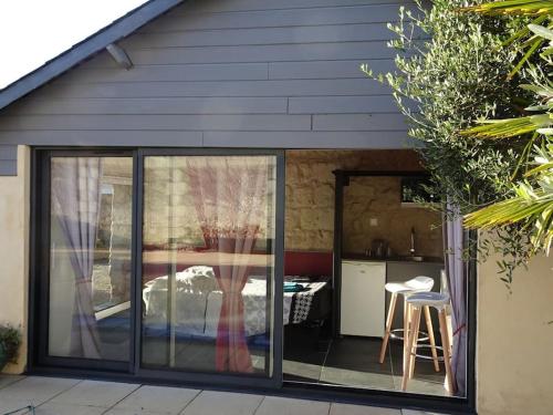 Studio privatif au calme, spa et piscine