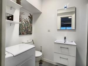 Studio PROCHE CROISETTE MINERVE MON5519