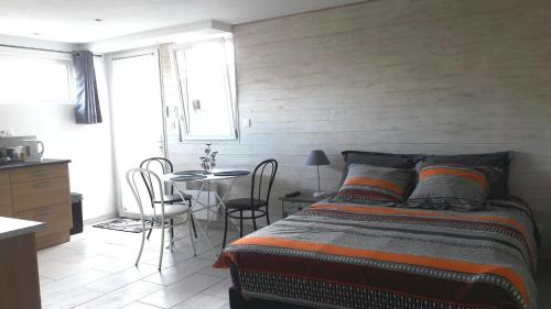 STUDIO PROCHE DE LA MER