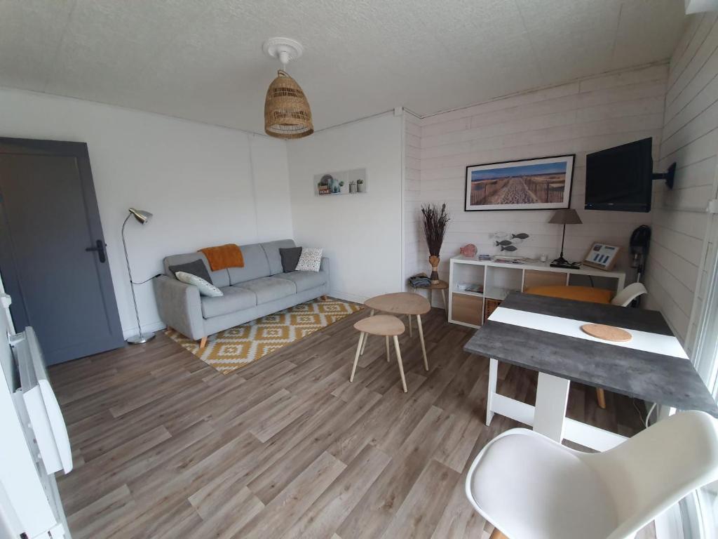 Appartement Studio, proche du Touquet, tout équipé à 100m de la plage 394 Cours des Champs Elysées 62780 Stella-Plage