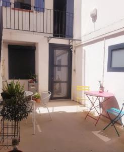 Appartement Studio proche gare et centre ville, au calme. 13 Rue Jean Moulin 34200 Sète Languedoc-Roussillon