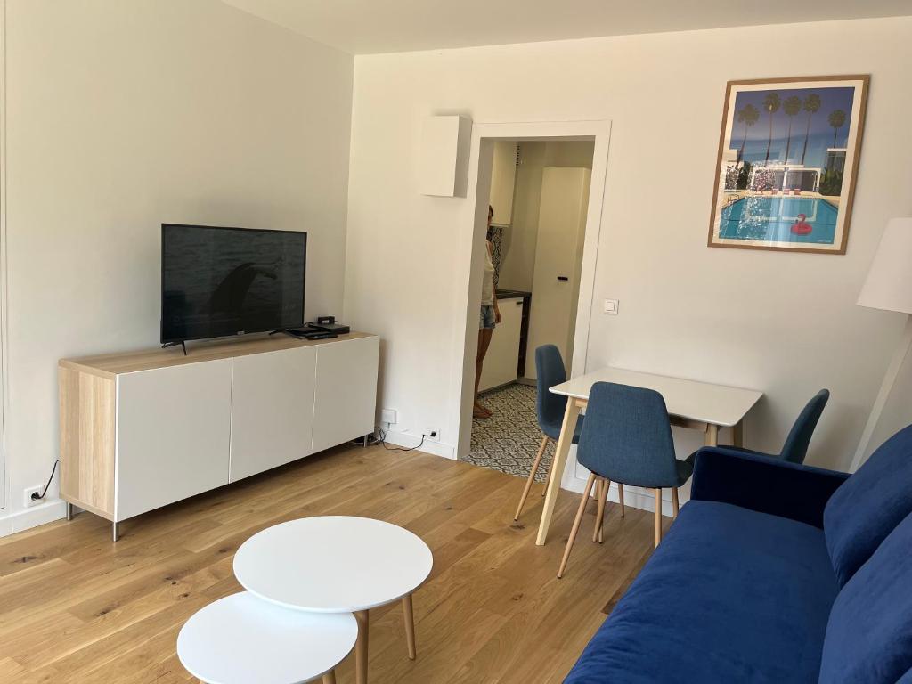 Appartement STUDIO PROCHE PARIS VERSAILLES 142 Avenue Georges Clemenceau 78670 Villennes-sur-Seine