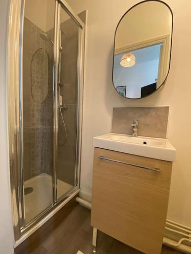 Studio quartier des thermes Appart Hotel le Cygne 3