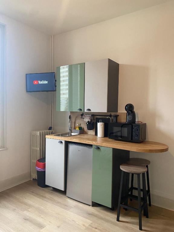 Studio quartier des thermes Appart Hotel le Cygne 4 17 Rue des Sources, 03200 Vichy