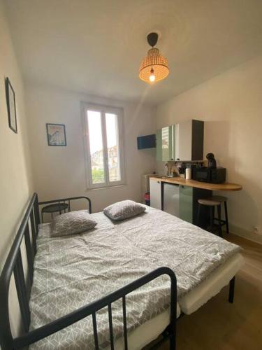 Studio quartier des thermes Appart Hotel le Cygne 4