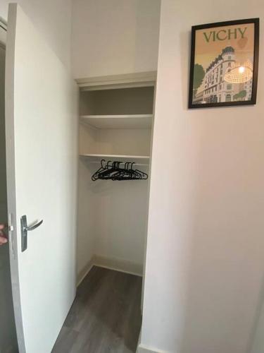 Studio quartier des thermes Appart Hotel le Cygne 6