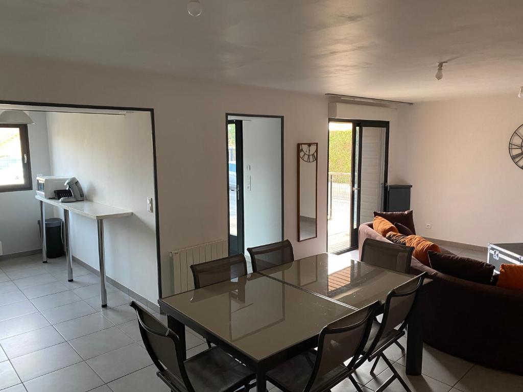 Studio quartier des thermes Appart Hotel le Cygne 6