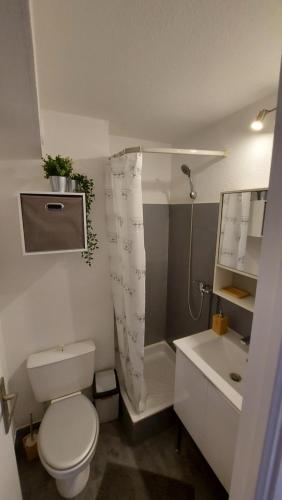 studio quartier plages vue marina