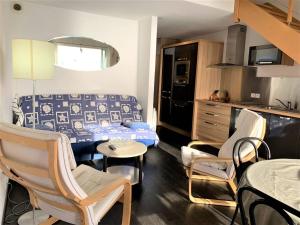 Appartement Studio Quiberon, 1 pièce, 4 personnes - FR-1-478-24 Résidence LES COURLIS 25 Boulevard Chanard 56170 Quiberon Bretagne