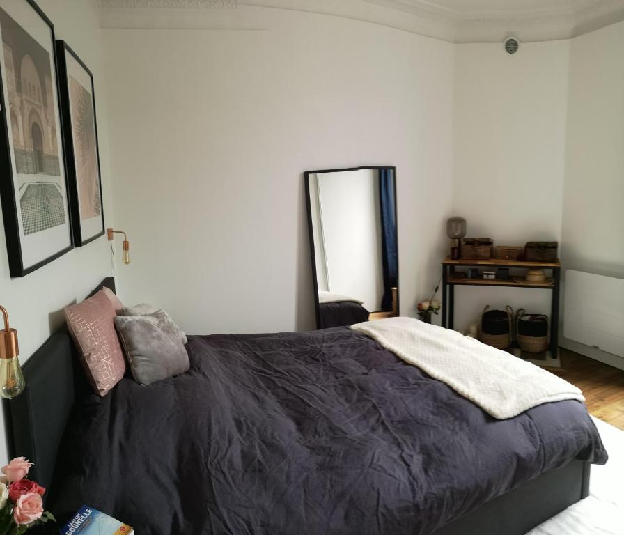 Studio refait à neuf avec jardin Aigues Mortes