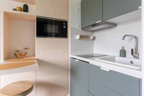 Studio refait à neuf avec Parking en Bord de Loire