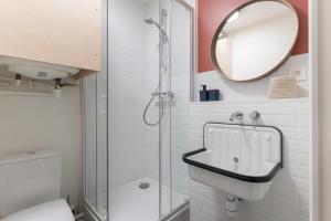 Studio refait à neuf avec Parking en Bord de Loire