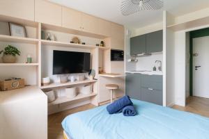 Studio refait à neuf avec Parking en Bord de Loire