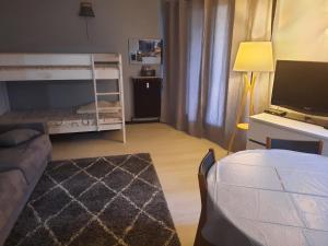 Studio rénové au cœur du village