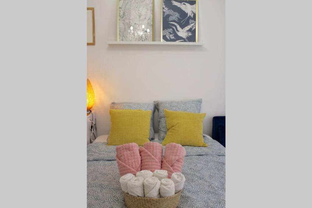 Studio Rénové - Moderne - Netflix & Wifi Rez de chaussée 308 Rue de Charenton, 75012 Paris