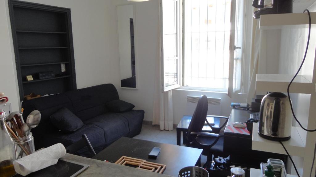 Appartement studio rénové rue des lices 50 Rue des Lices 84000 Avignon