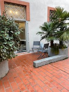 Appartement Studio rénové, terrasse privative, 300m du Capitole 12 Rue Baronie 31000 Toulouse Midi-Pyrénées