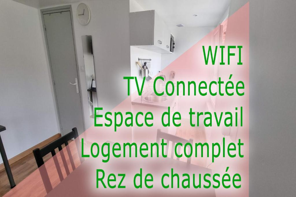 Appartement Studio - rez-de-chaussée - wifi - télévision 2 Rue d'Aulnoye 59440 Avesnes-sur-Helpe