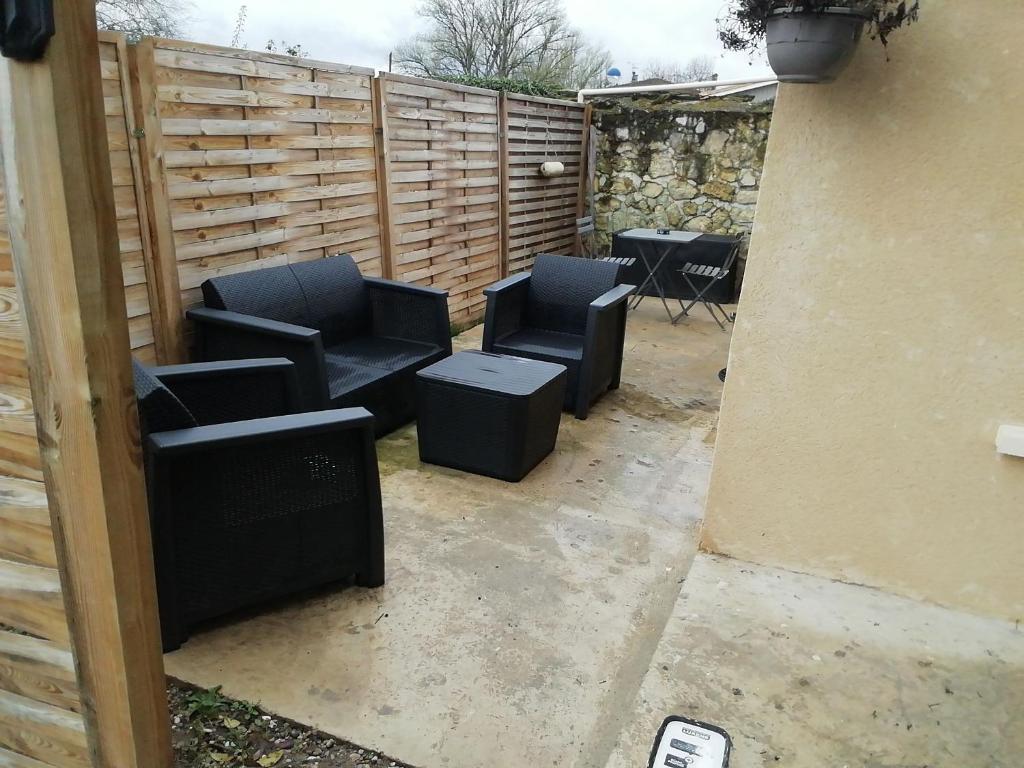 Appartement Studio route de Gougues 8 Route de Gourgues 33880 Saint-Caprais-de-Bordeaux