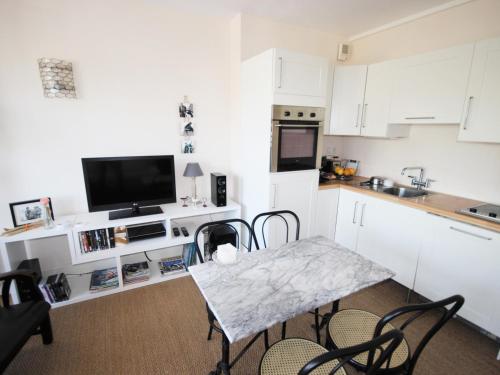 Studio Royan, 1 pièce, 2 personnes - FR-1-550-7