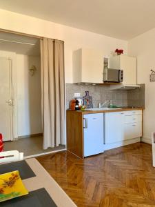 Studio Rue Massena