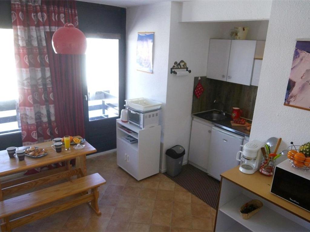 Appartement Studio Saint-Aventin-Superbagnères, 1 pièce, 4 personnes - FR-1-313-134 RES. BAUDEAN - APPART 23 31110 Saint-Aventin