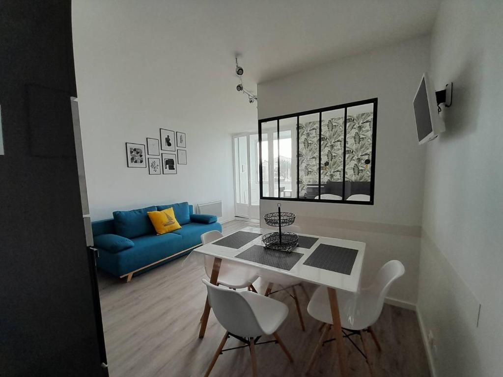 Appartement Studio Saint-Hilaire-de-Riez, 1 pièce, 2 personnes - FR-1-324A-28 33 c avenue du marais 85270 Saint-Hilaire-de-Riez