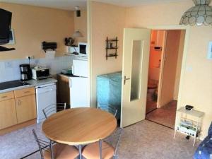 Appartement Studio Saint-Hilaire-de-Riez, 1 pièce, 4 personnes - FR-1-324A-14 108 RÃ©s. Le Grand Large Iii Les Becs -  - 85270 Saint-Hilaire-de-Riez Pays de la Loire