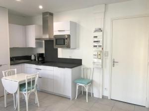 Studio Saint-Jean-de-Luz, 1 pièce, 3 personnes - FR-1-4-512