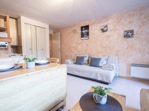 Appartement Studio Saint-Lary-Soulan, 1 pièce, 4 personnes - FR-1-296-246 12 Rue De Couderes - RÃ©s.Bel Aure I NÂ°1017 - 65170 Saint-Lary-Soulan Midi-Pyrénées