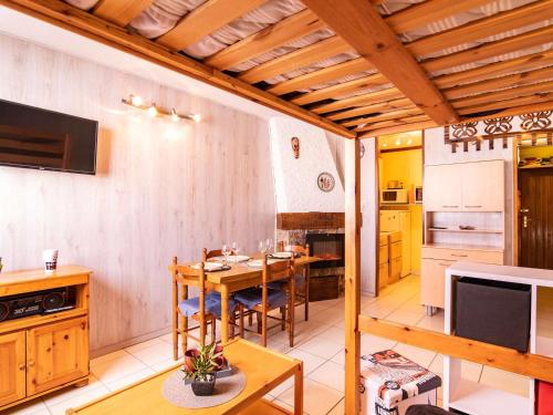 Studio Saint-Lary-Soulan, 1 pièce, 4 personnes - FR-1-296-370