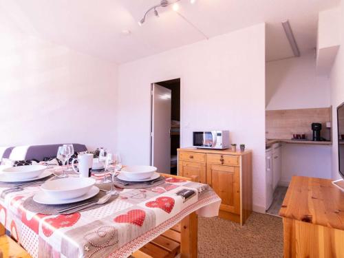 Studio Saint-Lary-Soulan, 1 pièce, 6 personnes - FR-1-296-369
