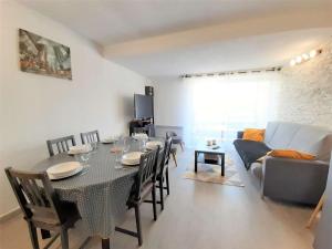 Appartement Studio Saint-Lary-Soulan, 1 pièce, 6 personnes - FR-1-457-306 SOL Y NEOU I ET II Route du Pla d'Adet 65170 Saint-Lary-Soulan Midi-Pyrénées