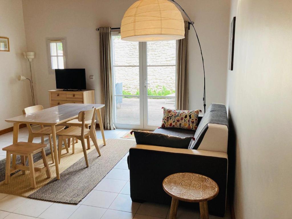 Appartement Studio Saint-Martin-de-Ré, 1 pièce, 4 personnes - FR-1-544-18 7 avenue Victor Bouthillier / Cours Vauban 17410 Saint-Martin-de-Ré