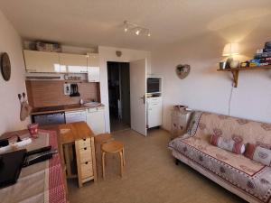 Studio Saint-Michel-de-Chaillol, 1 pièce, 4 personnes - FR-1-393-116