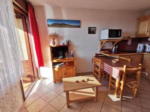 Studio Saint-Michel-de-Chaillol, 1 pièce, 4 personnes - FR-1-393-142