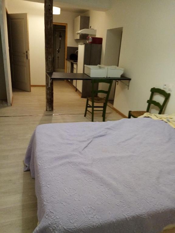 Appartement studio saint pierre 13 Rue Saint-Pierre 32190 Vic-Fezensac