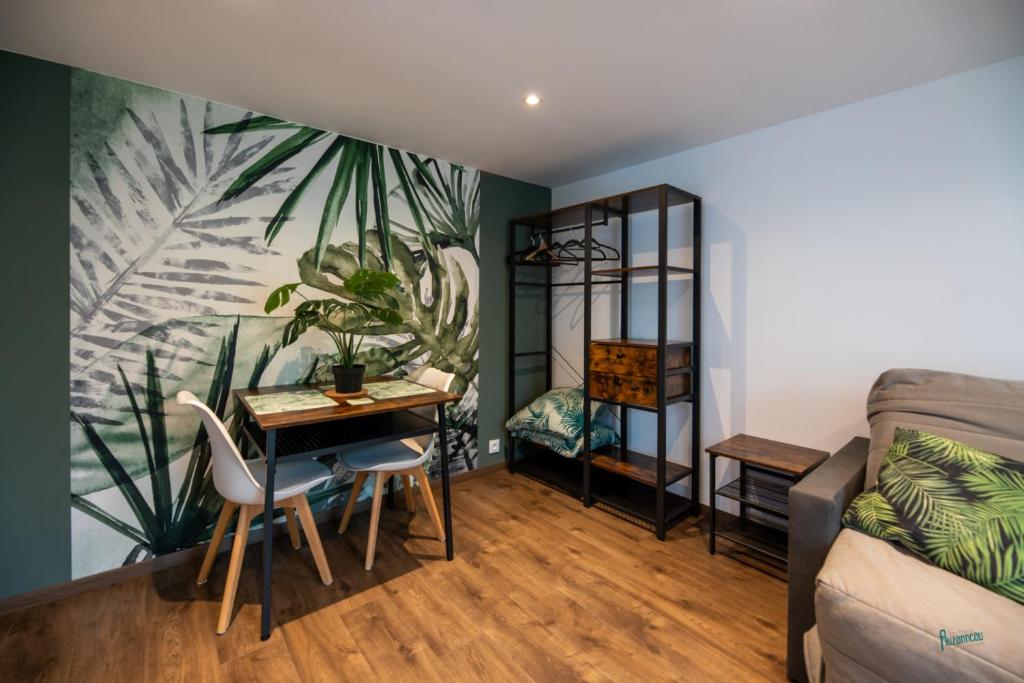 Studio Saint-Raphaël, 1 pièce, 2 personnes - FR-1-466A-34