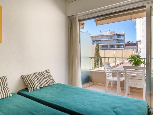 Studio Saint-Raphaël, 1 pièce, 3 personnes - FR-1-466A-43
