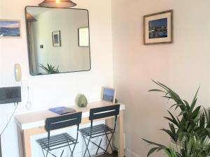 Studio Saint-Raphaël, 1 pièce, 4 personnes - FR-1-504-645