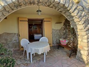 Studio Saintes-Maries-de-la-Mer, 1 pièce, 2 personnes - FR-1-475-54