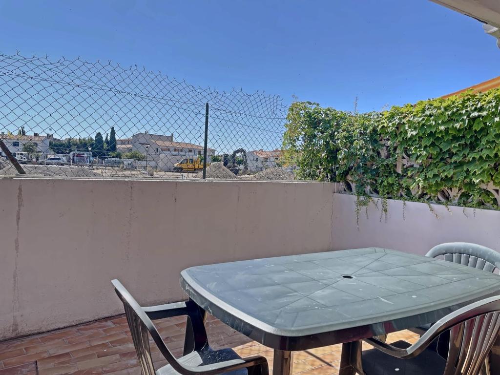 Appartement Studio Saintes-Maries-de-la-Mer, 1 pièce, 4 personnes - FR-1-475-39 2 Avenue Des Massoucles - RÃ©sidence Le Vaccares Iii NÂ°22  - 13460 Les Saintes-Maries-de-la-Mer