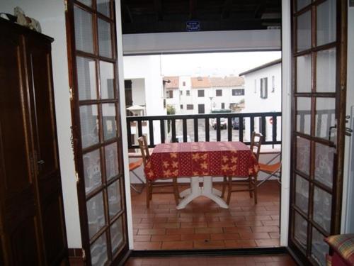 Studio Saintes-Maries-de-la-Mer, 1 pièce, 4 personnes - FR-1-475-57